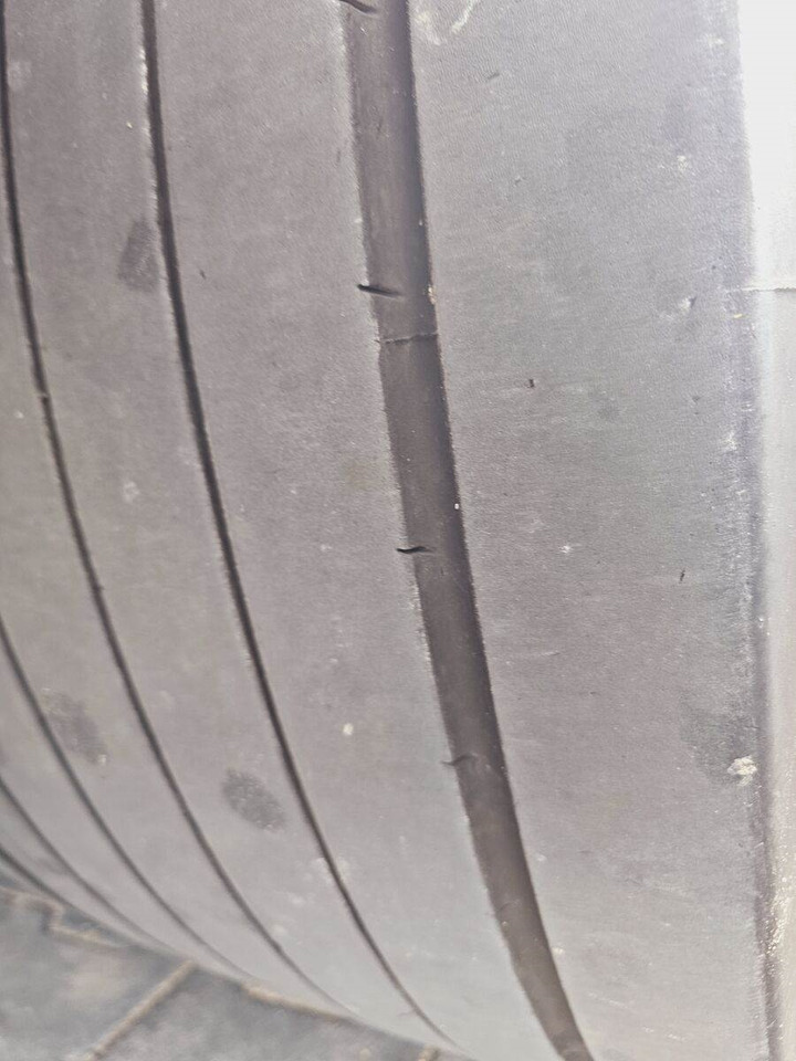 Leasing of Volvo FH13 XXL EURO 5 2011 + KRONE MEGA RAISE Volvo FH13 XXL EURO 5 2011 + KRONE MEGA RAISE: picture 31 Leasing of Volvo FH13 XXL EURO 5 2011 + KRONE MEGA RAISE Volvo FH13 XXL EURO 5 2011 + KRONE MEGA RAISE: picture 31