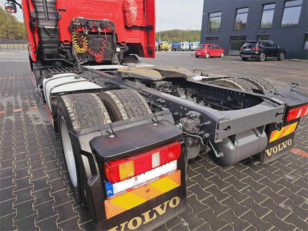 Leasing of Volvo FH13 XXL EURO 5 2011 + KRONE MEGA RAISE Volvo FH13 XXL EURO 5 2011 + KRONE MEGA RAISE: picture 15 Leasing of Volvo FH13 XXL EURO 5 2011 + KRONE MEGA RAISE Volvo FH13 XXL EURO 5 2011 + KRONE MEGA RAISE: picture 15