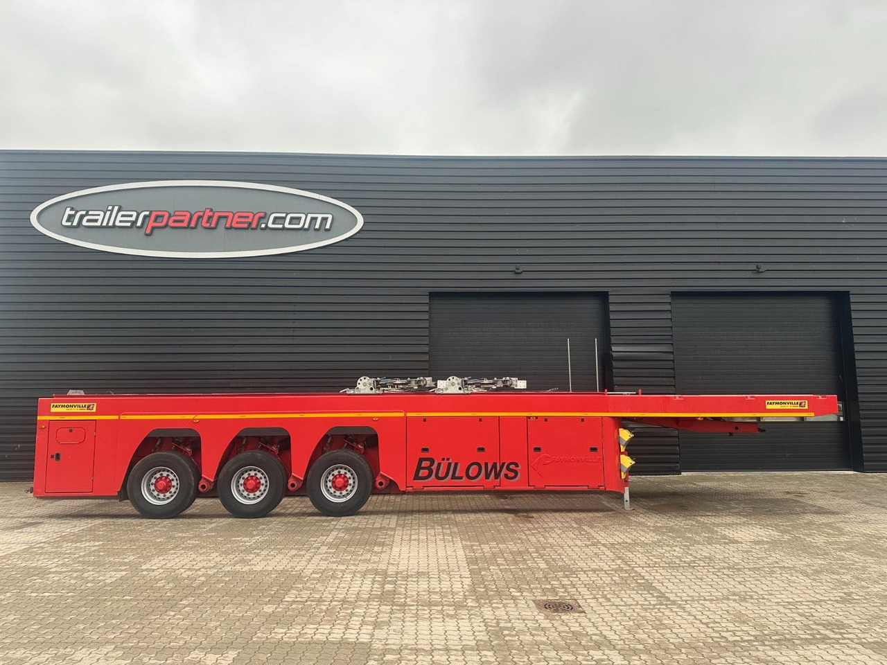 Faymonville 3 achs innenlader - Low loader semi-trailer: picture 1 Faymonville 3 achs innenlader - Low loader semi-trailer: picture 1