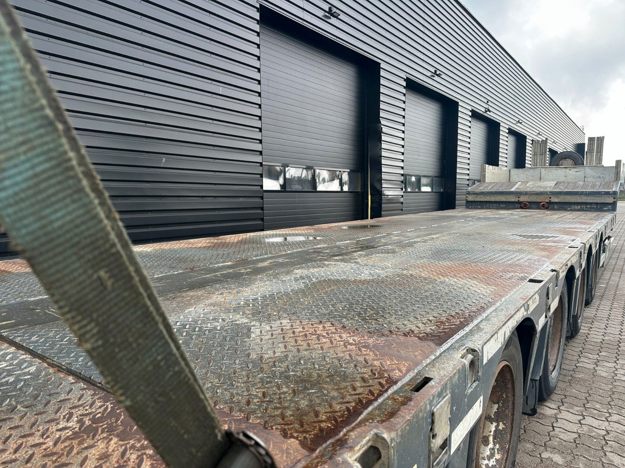 Nooteboom 4 achs Tieflader / Rampen / Ausziehbar - Low loader semi-trailer: picture 3 Nooteboom 4 achs Tieflader / Rampen / Ausziehbar - Low loader semi-trailer: picture 3