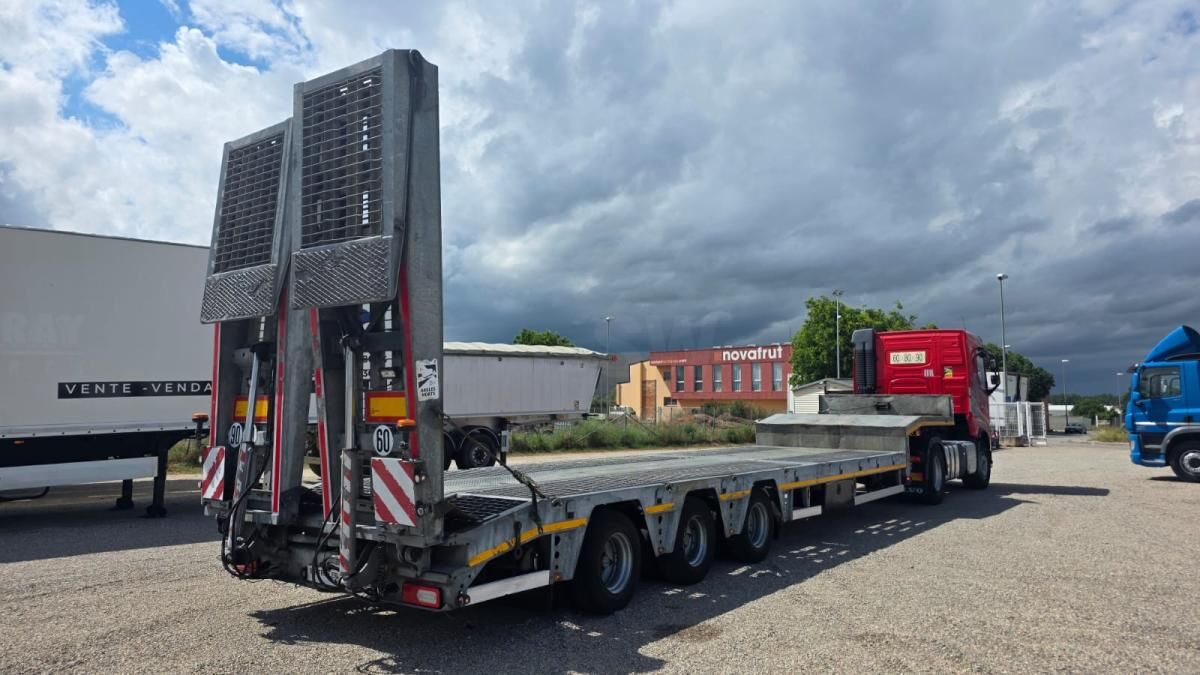 ALIM TREYLER ALM3 - Low loader semi-trailer: picture 4 ALIM TREYLER ALM3 - Low loader semi-trailer: picture 4