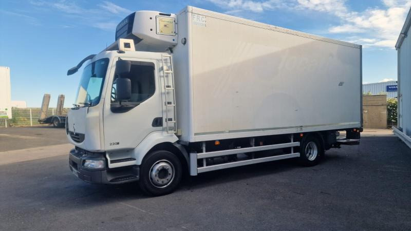 Refrigerator truck Renault Midlum 220 DXI: picture 10