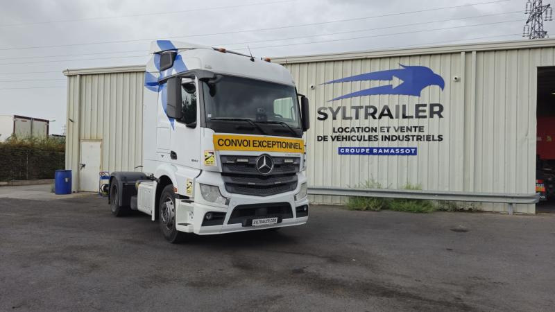 Mercedes Actros 1843 - Tractor unit: picture 1 Mercedes Actros 1843 - Tractor unit: picture 1