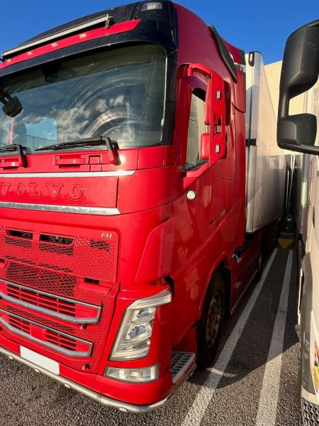 Volvo FH 460 - Tractor unit: picture 1 Volvo FH 460 - Tractor unit: picture 1