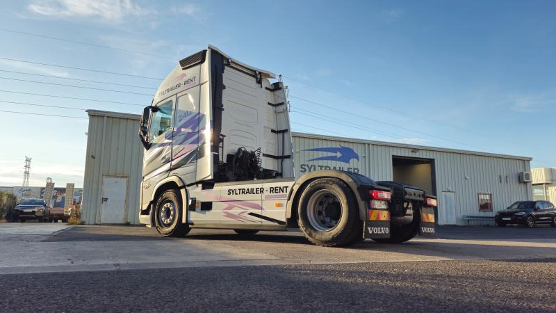 Volvo FH 500 AERO Globetrotter XXL (Location / Rent) - Tractor unit: picture 2 Volvo FH 500 AERO Globetrotter XXL (Location / Rent) - Tractor unit: picture 2