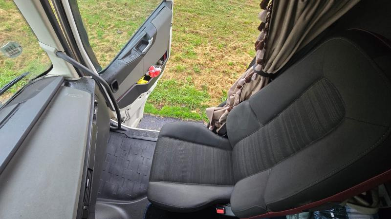 Leasing of Volvo FH 500 Volvo FH 500: picture 39 Leasing of Volvo FH 500 Volvo FH 500: picture 39