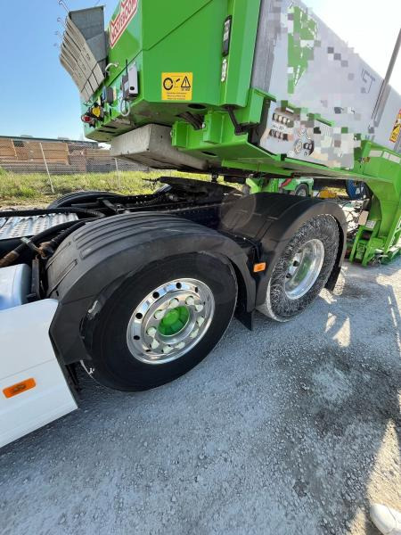 Volvo FH16 750 - Tractor unit: picture 3 Volvo FH16 750 - Tractor unit: picture 3