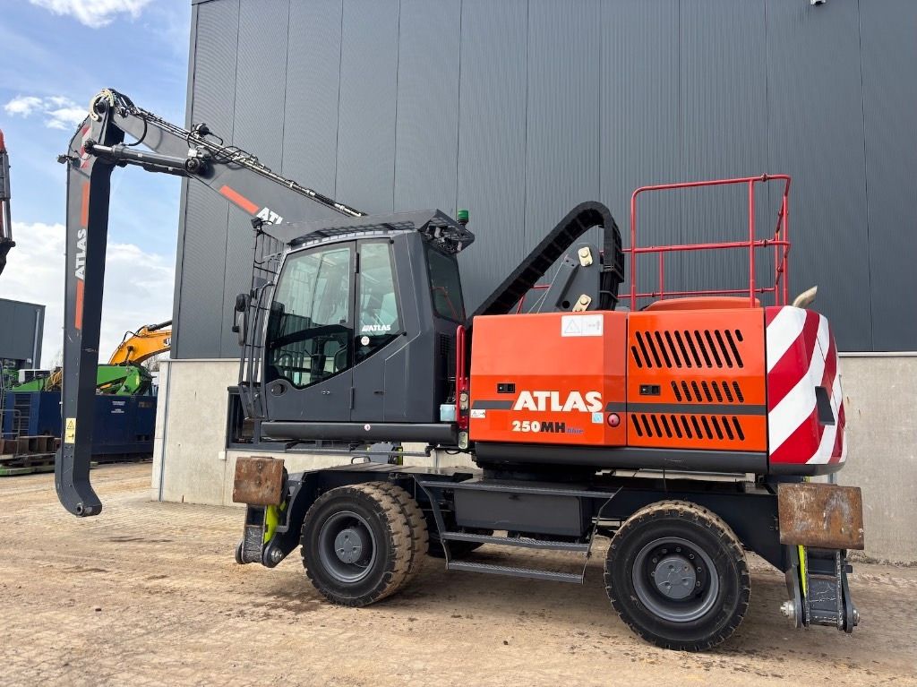 Atlas 250 MH - 250MH - 200 MH - 270 MH - Waste/ Industry handler: picture 4 Atlas 250 MH - 250MH - 200 MH - 270 MH - Waste/ Industry handler: picture 4