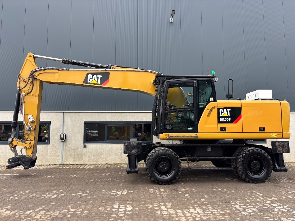 CAT CAT M 322 F - M322 - M 320 - M 318 - Wheel excavator: picture 2 CAT CAT M 322 F - M322 - M 320 - M 318 - Wheel excavator: picture 2