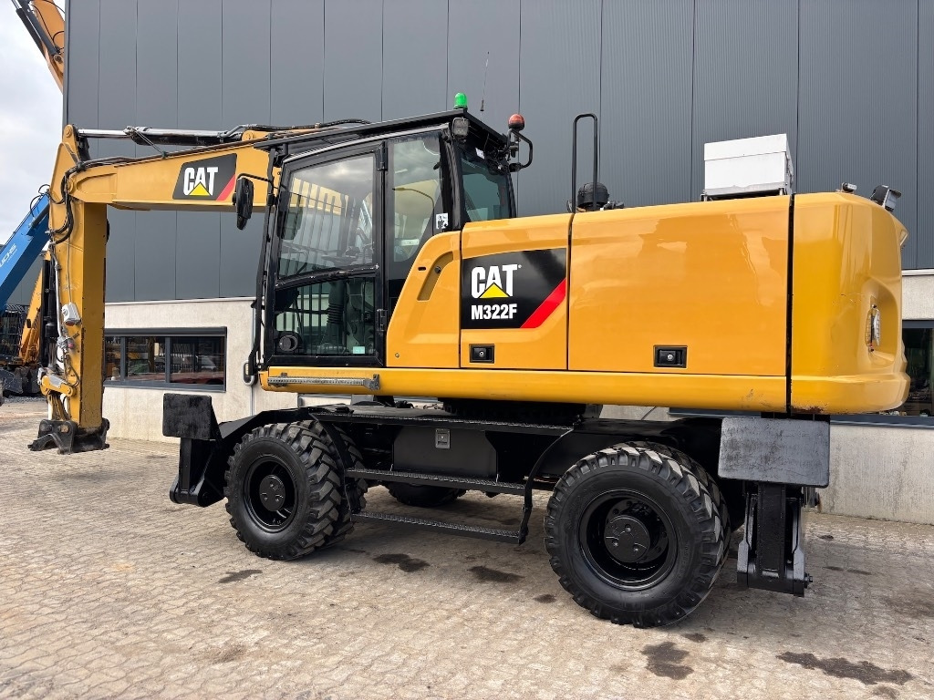 CAT M 322 F - M322 - M 320 - M 318  - Wheel excavator: picture 3 CAT M 322 F - M322 - M 320 - M 318  - Wheel excavator: picture 3