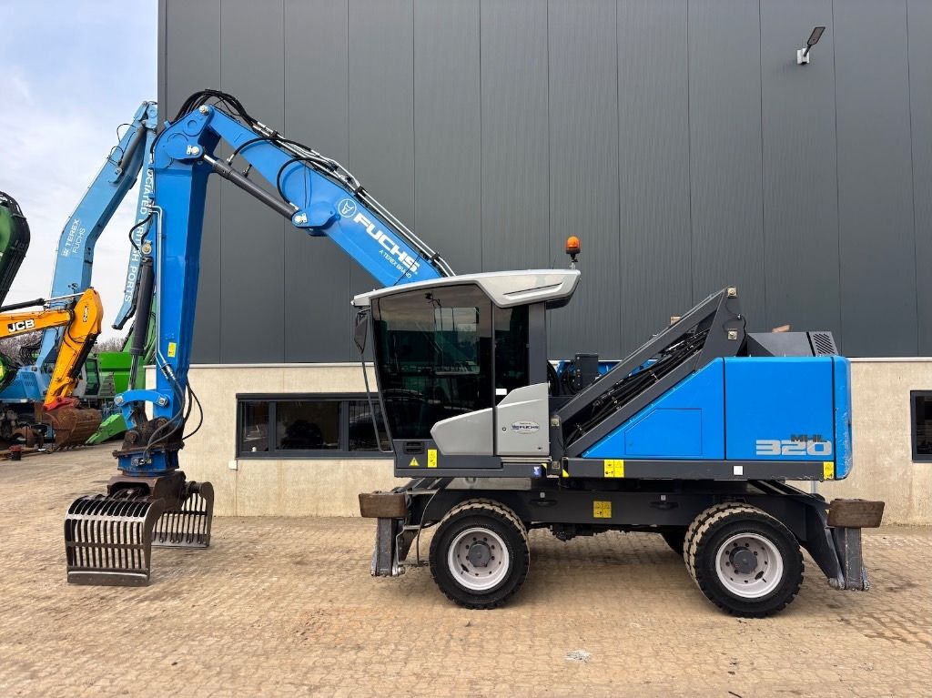 Fuchs MHL 320 F - MHL320 - MHL320F - Waste/ Industry handler: picture 4 Fuchs MHL 320 F - MHL320 - MHL320F - Waste/ Industry handler: picture 4