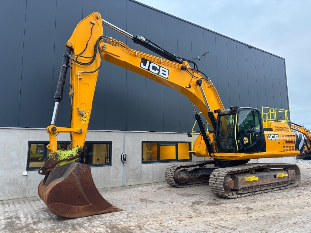 JCB JS370LC -- JS 370 LC -- Full options - Crawler excavator: picture 1 JCB JS370LC -- JS 370 LC -- Full options - Crawler excavator: picture 1