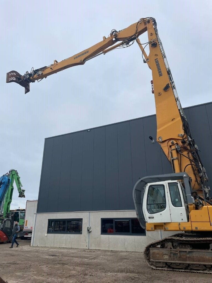 Liebherr R 954 C HDV -- 28 mtr -- High Reach Demolition - Demolition excavator: picture 4 Liebherr R 954 C HDV -- 28 mtr -- High Reach Demolition - Demolition excavator: picture 4
