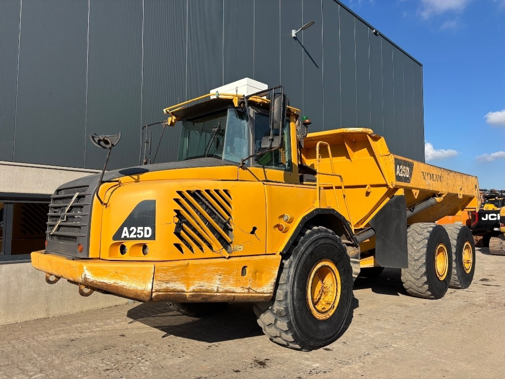 Volvo A 25 D - Articulated dumper: picture 2 Volvo A 25 D - Articulated dumper: picture 2