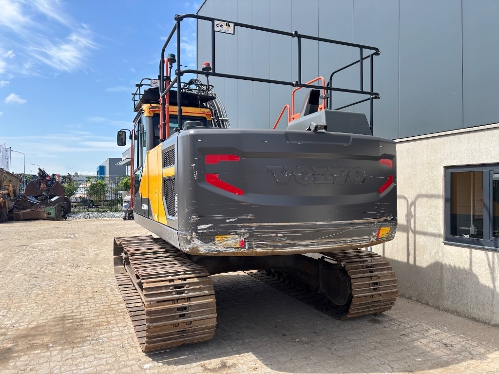 Volvo EC 220 E L - EC220  - Crawler excavator: picture 5 Volvo EC 220 E L - EC220  - Crawler excavator: picture 5