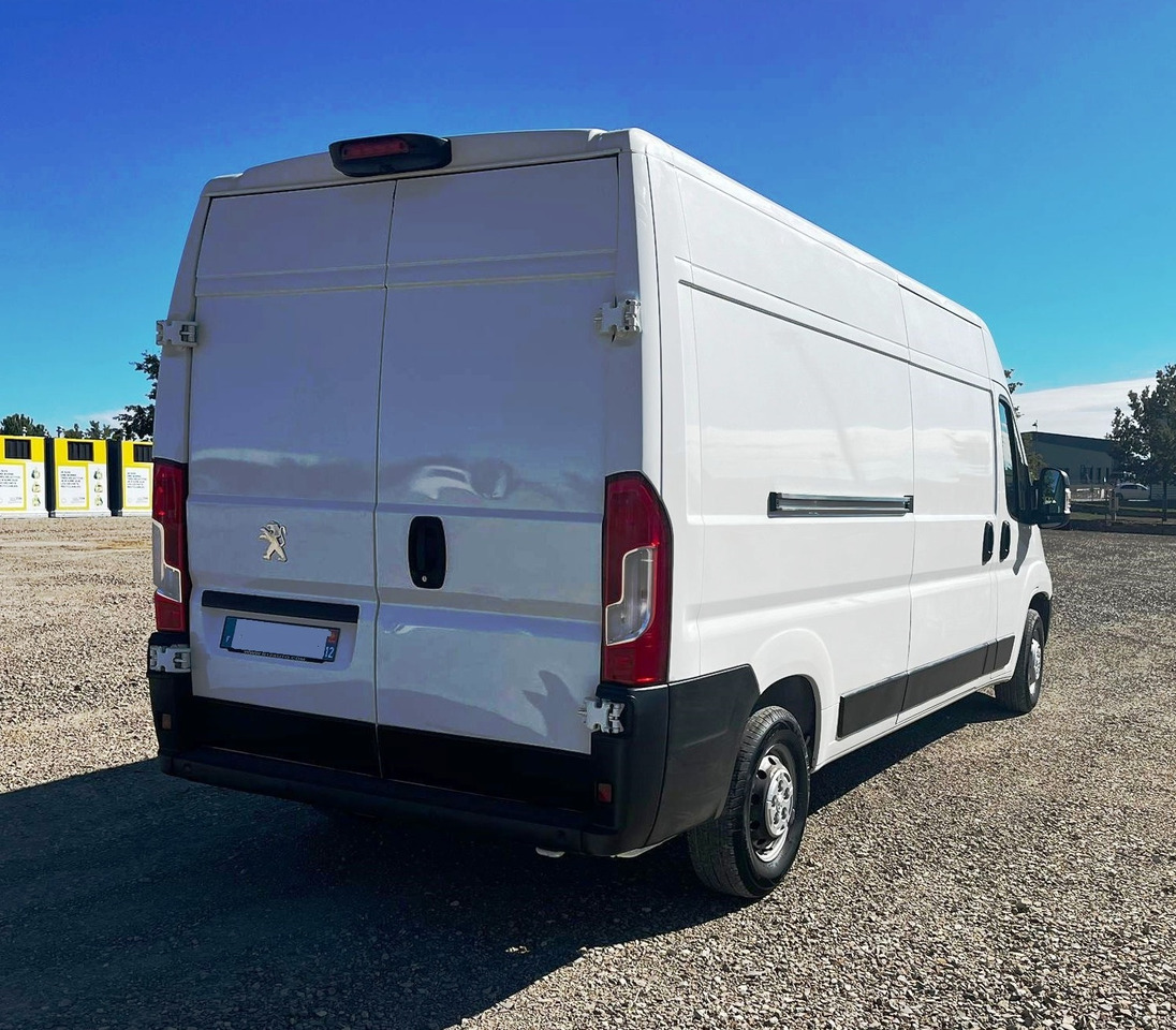 PEUGEOT Boxer III 2.2 HDI 120 L3H2 PREMIUM - Panel van: picture 4 PEUGEOT Boxer III 2.2 HDI 120 L3H2 PREMIUM - Panel van: picture 4