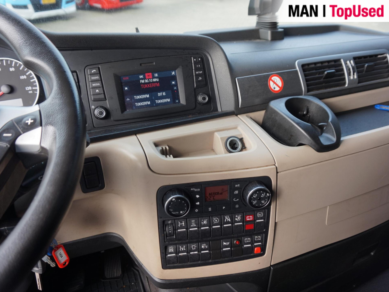 MAN TGX 18.420 4X2 BLS / PTO / ADR III / Euro6 - Tractor unit: picture 5 MAN TGX 18.420 4X2 BLS / PTO / ADR III / Euro6 - Tractor unit: picture 5