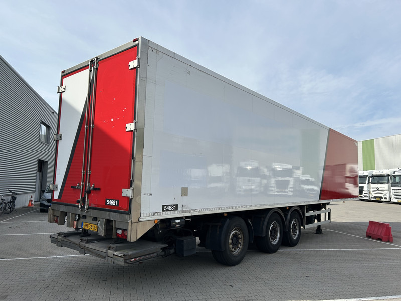 H.T.F. HZO 39 / Carrier Vector 1800 Frigo / Flowers / Loadlift 2500 kg / NL Trailer - Refrigerator semi-trailer: picture 2 H.T.F. HZO 39 / Carrier Vector 1800 Frigo / Flowers / Loadlift 2500 kg / NL Trailer - Refrigerator semi-trailer: picture 2