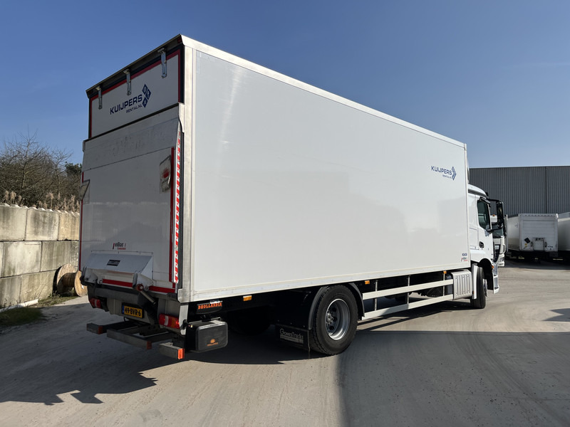 Mercedes-Benz Actros 2124 / 2023 / 18 Ton / 76 dkm / Box / Laadklep - Box truck: picture 2 Mercedes-Benz Actros 2124 / 2023 / 18 Ton / 76 dkm / Box / Laadklep - Box truck: picture 2
