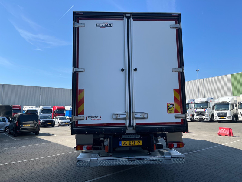 Refrigerator truck Mercedes-Benz Actros 2124 MULTITEMP / Carrier Koeler / Alleen Te Huur -> 013-7200971: picture 6