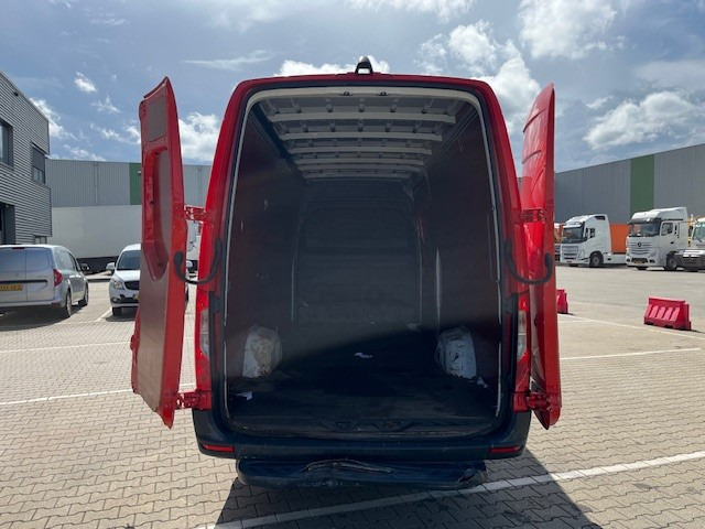 Mercedes-Benz Sprinter 311 / 2.2 CDI Euro 6D / L3 H2 / Automatic / APK-TUV 02-26 - Small van: picture 5 Mercedes-Benz Sprinter 311 / 2.2 CDI Euro 6D / L3 H2 / Automatic / APK-TUV 02-26 - Small van: picture 5
