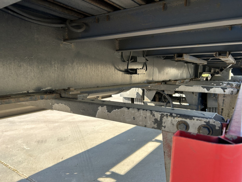 Closed box semi-trailer Renders ROC 12.10 City / Box / Loadlift 2000 kg / NL Trailer: picture 12