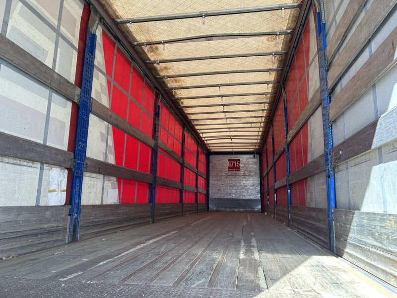 Renders ROC 12.27 / Curtainside / Side Boards / 2x Steer Axle / APK TUV 06-26 - Curtainsider semi-trailer: picture 3 Renders ROC 12.27 / Curtainside / Side Boards / 2x Steer Axle / APK TUV 06-26 - Curtainsider semi-trailer: picture 3