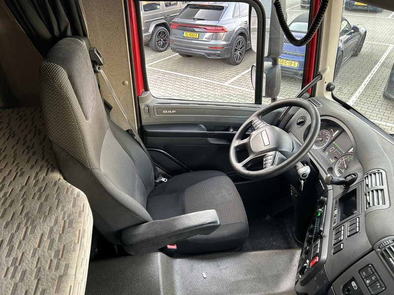 DAF CF 400 FT Space Cab / 945 dkm / Smart Tacho V2 / Stand Airco / APK TUV 01-26 - Tractor unit: picture 3 DAF CF 400 FT Space Cab / 945 dkm / Smart Tacho V2 / Stand Airco / APK TUV 01-26 - Tractor unit: picture 3