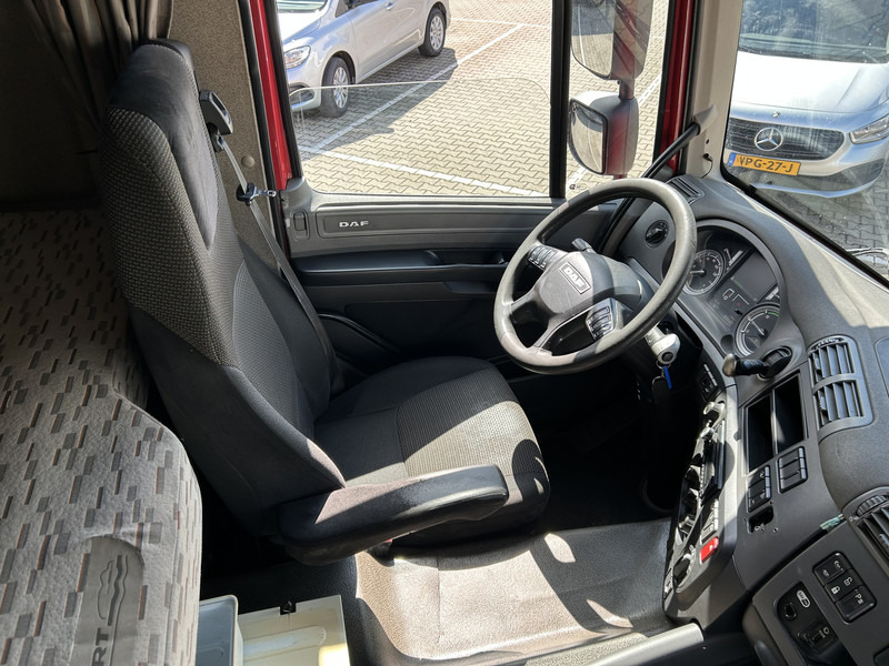 DAF CF 440 FT Space Cab / ADR / 809 dkm / PTO / APK TUV 12-25 - Tractor unit: picture 3 DAF CF 440 FT Space Cab / ADR / 809 dkm / PTO / APK TUV 12-25 - Tractor unit: picture 3