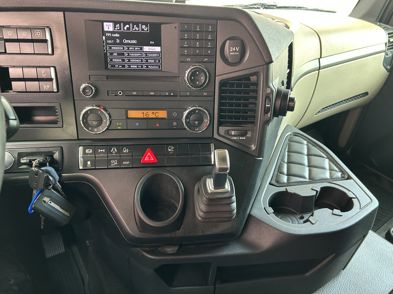 Mercedes-Benz Actros 1840 LS StreamSpace / 795 dkm / NL Truck / APK TUV 05-26 - Tractor unit: picture 5 Mercedes-Benz Actros 1840 LS StreamSpace / 795 dkm / NL Truck / APK TUV 05-26 - Tractor unit: picture 5