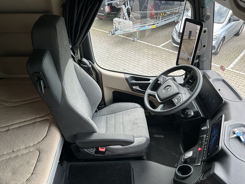 Mercedes-Benz Actros 1840 StreamSpace LS / New Tacho V2 - Tractor unit: picture 3 Mercedes-Benz Actros 1840 StreamSpace LS / New Tacho V2 - Tractor unit: picture 3