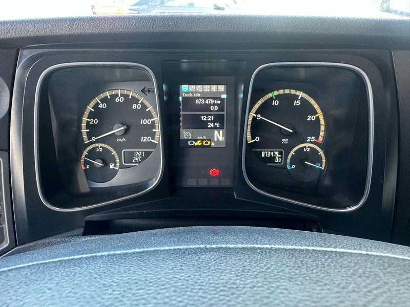 Mercedes-Benz Actros 1842 Streamspace / 873 dkm / 2 Tanks / NL Truck - Tractor unit: picture 4 Mercedes-Benz Actros 1842 Streamspace / 873 dkm / 2 Tanks / NL Truck - Tractor unit: picture 4