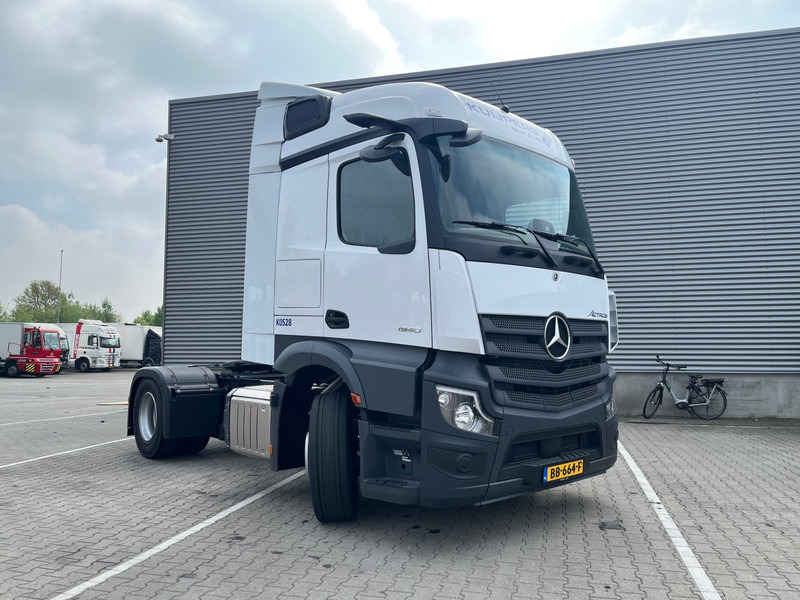 Mercedes-Benz Actros 1940 Streamspace / NL truck - Tractor unit: picture 1 Mercedes-Benz Actros 1940 Streamspace / NL truck - Tractor unit: picture 1