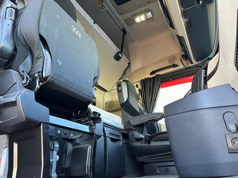 Tractor unit Mercedes-Benz Actros 2648 Gigaspace / 804 dkm / 6x2 / StandAirco / APK TUV 03-26: picture 10