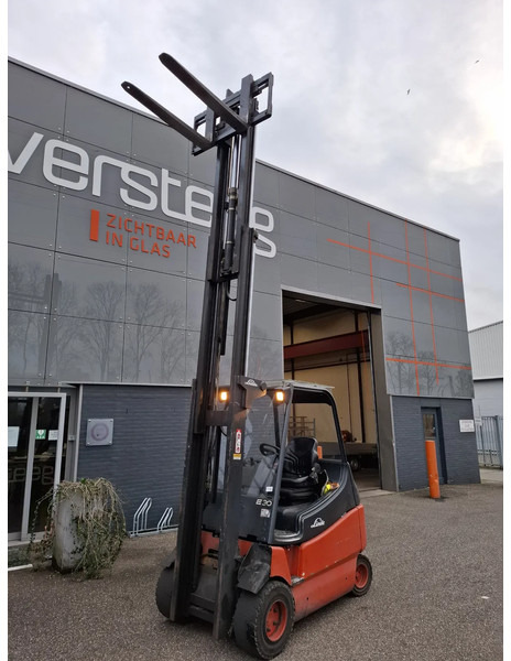 Linde E30/600-02 - Electric forklift: picture 3 Linde E30/600-02 - Electric forklift: picture 3