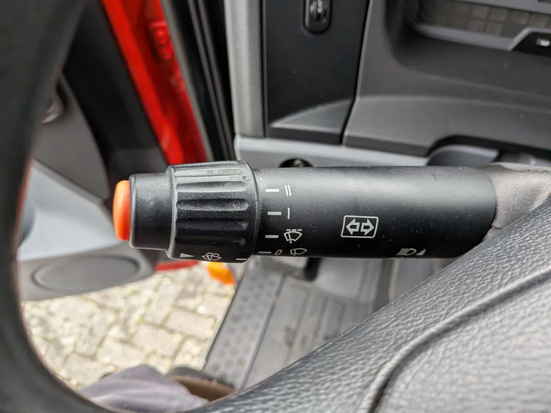 Fire truck Mercedes-Benz NG 1626 V8: picture 10 Fire truck Mercedes-Benz NG 1626 V8: picture 10