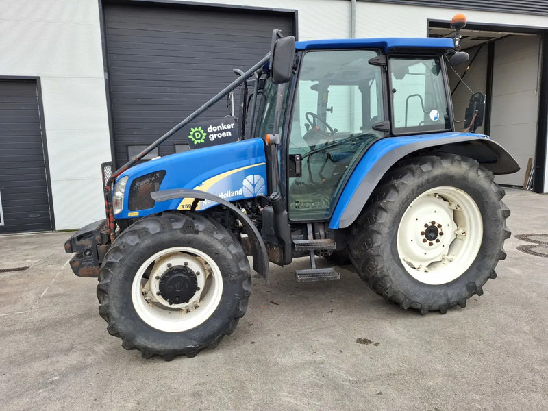 New Holland T5050 T5050 - Farm tractor: picture 1 New Holland T5050 T5050 - Farm tractor: picture 1