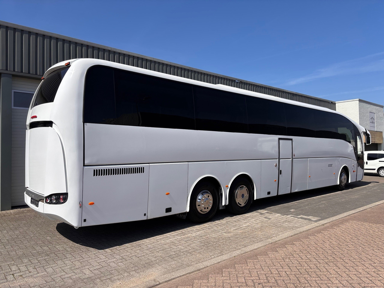 Coach Volvo B11R SUNSUNDEGUI SC7, Euro 6.: picture 6
