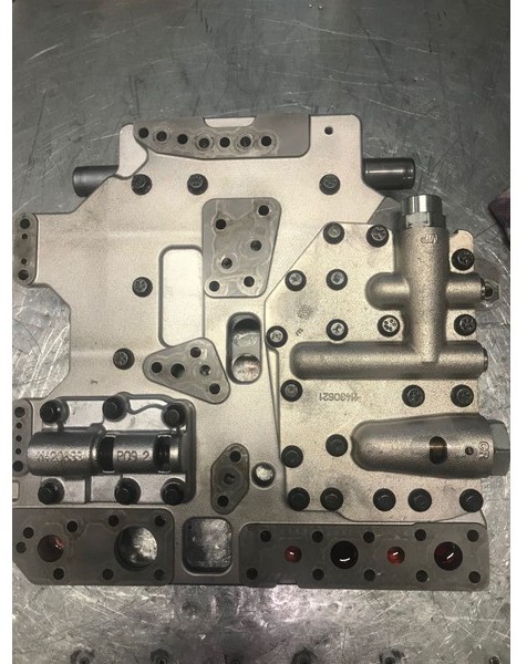 Volvo Rebuilt valve block voe11430000 PT2509 oem 22401 22671 - ECU for Construction machinery: picture 2 Volvo Rebuilt valve block voe11430000 PT2509 oem 22401 22671 - ECU for Construction machinery: picture 2
