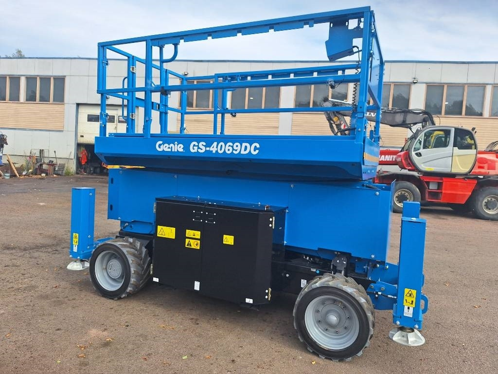 Genie GS-4069 DC - Scissor lift: picture 5 Genie GS-4069 DC - Scissor lift: picture 5