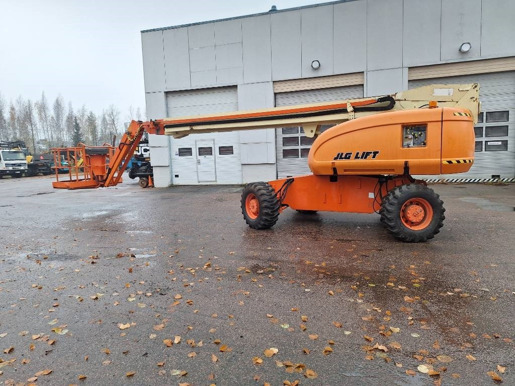JLG 660 SJ 4x4x4 - Articulated boom: picture 2 JLG 660 SJ 4x4x4 - Articulated boom: picture 2