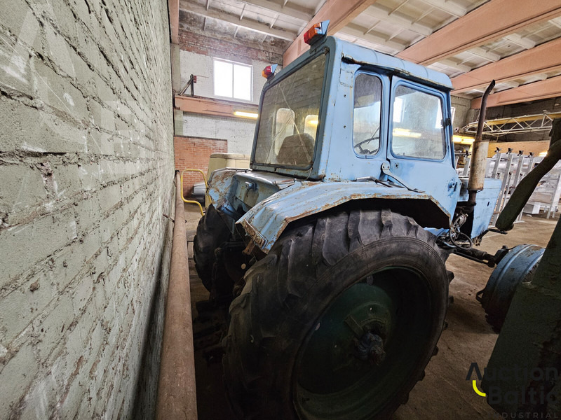 Belarus MTZ 80L - Farm tractor: picture 4 Belarus MTZ 80L - Farm tractor: picture 4