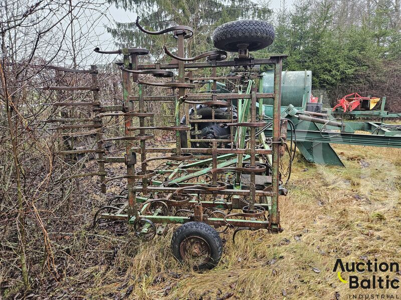 CULTIVATOR - Cultivator: picture 4 CULTIVATOR - Cultivator: picture 4