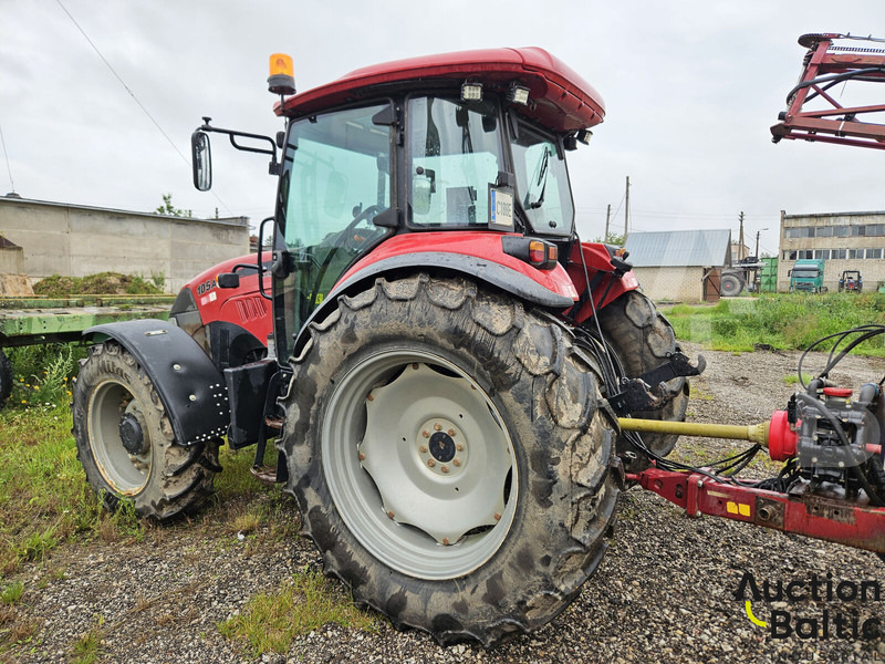 Case IH Farmall 105 A - Farm tractor: picture 3 Case IH Farmall 105 A - Farm tractor: picture 3