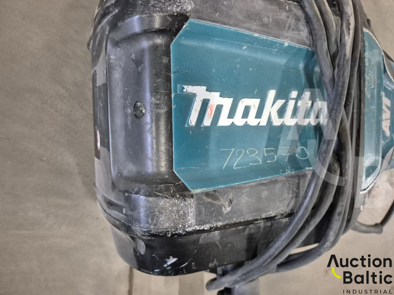 Makita HM1812 - Construction machinery: picture 5 Makita HM1812 - Construction machinery: picture 5