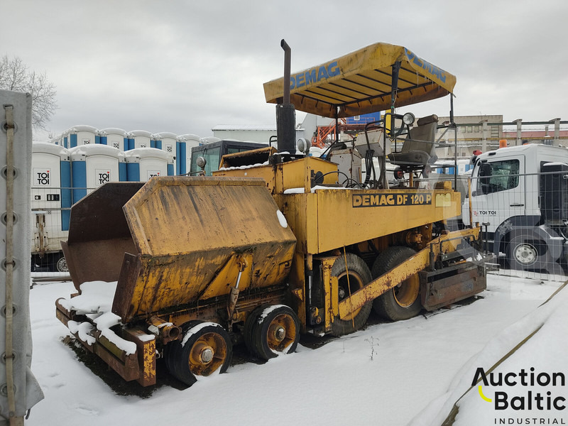 Demag DF 120 P - Asphalt paver: picture 2 Demag DF 120 P - Asphalt paver: picture 2