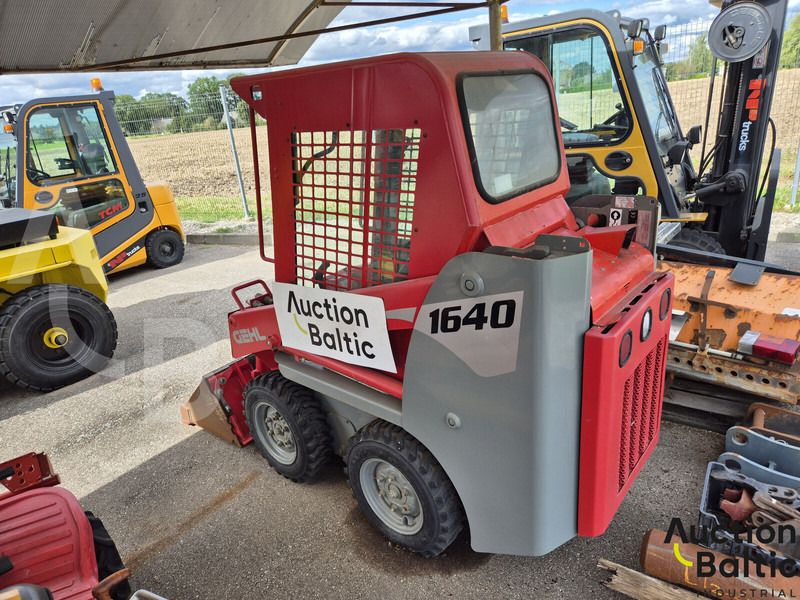 Gehl 1640 - Skid steer loader: picture 4 Gehl 1640 - Skid steer loader: picture 4