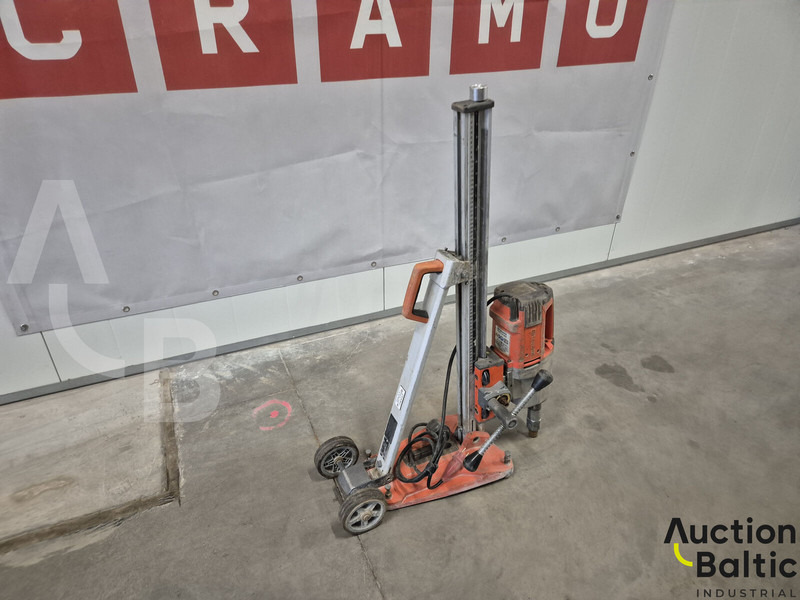 Husqvarna DM280 and DS250 - Drilling rig: picture 1 Husqvarna DM280 and DS250 - Drilling rig: picture 1