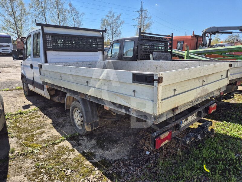 Iveco 35S 13 - Flatbed van: picture 4 Iveco 35S 13 - Flatbed van: picture 4