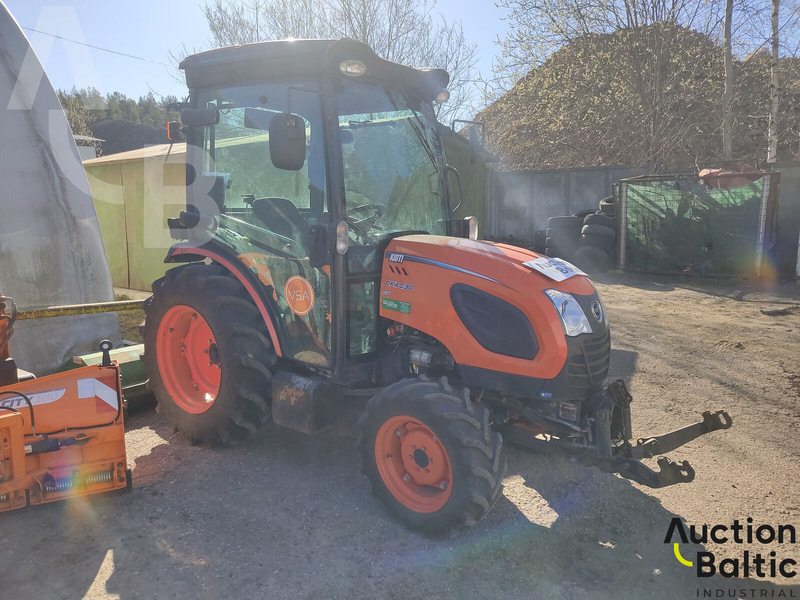 KIOTI CK 4030 - Farm tractor: picture 3 KIOTI CK 4030 - Farm tractor: picture 3